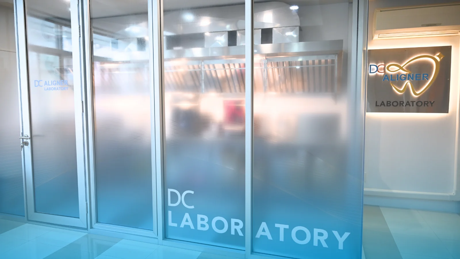 DC Aligner Laboratory ในคลินิกทันตกรรมดีซี